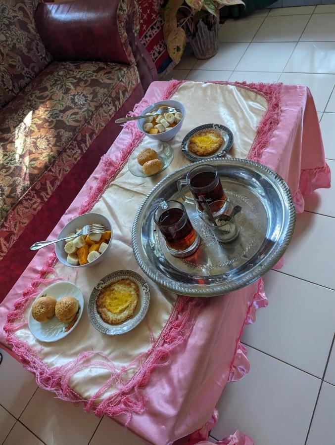 Agus Family Homestay ลาบวนบาโจ ภายนอก รูปภาพ