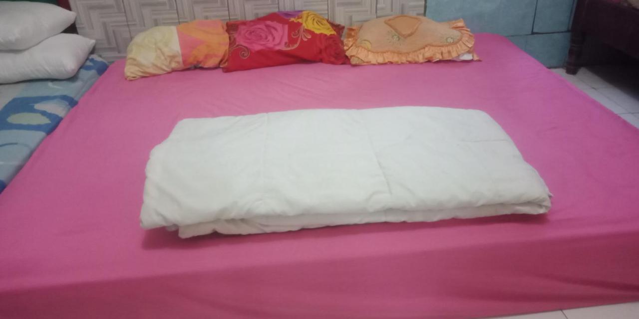 Agus Family Homestay ลาบวนบาโจ ภายนอก รูปภาพ