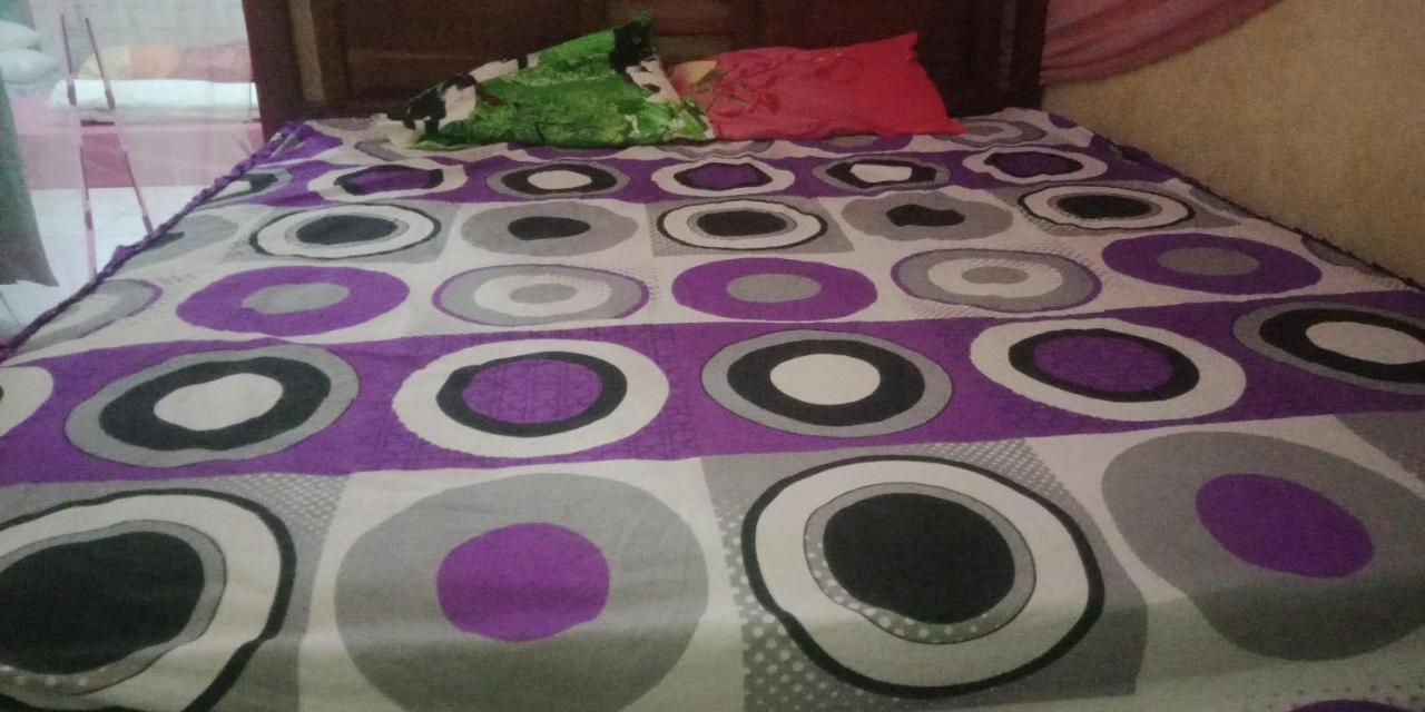 Agus Family Homestay ลาบวนบาโจ ภายนอก รูปภาพ